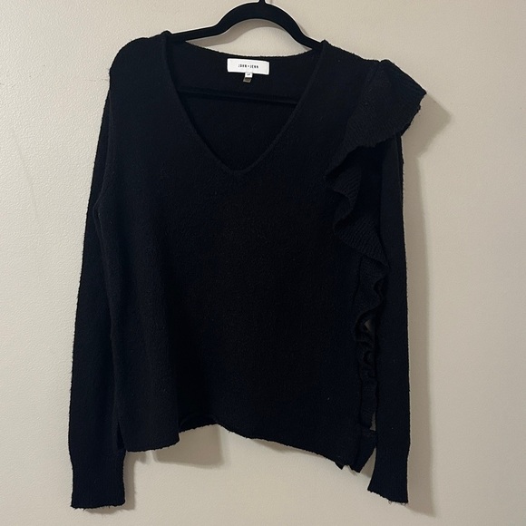 John + Jenn Womens Black Textured Ruffle V-Neck Sweater Size Small Chic Comfy - Picture 2 of 8